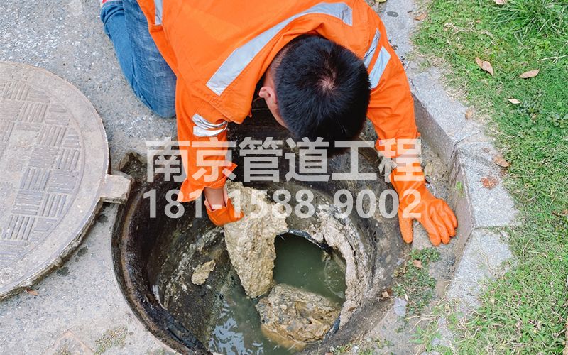 鹭鸣苑商场餐厅管道清洗